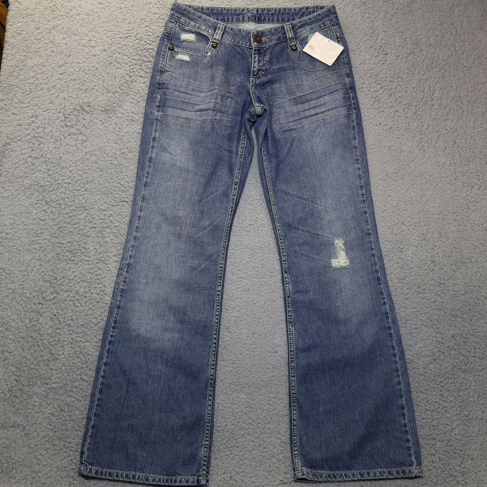 JLO Low Rise Distressed Flare Jeans Haze Wash 951 Y2K Embroidered Size‎ 9 NEW